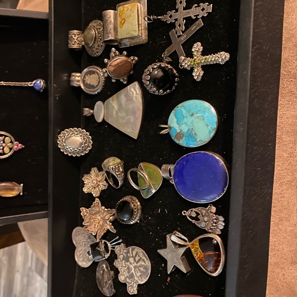 Meet your Posher, Tom - Picture 6 of 15